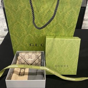 Gucci balenciaga hack wallet